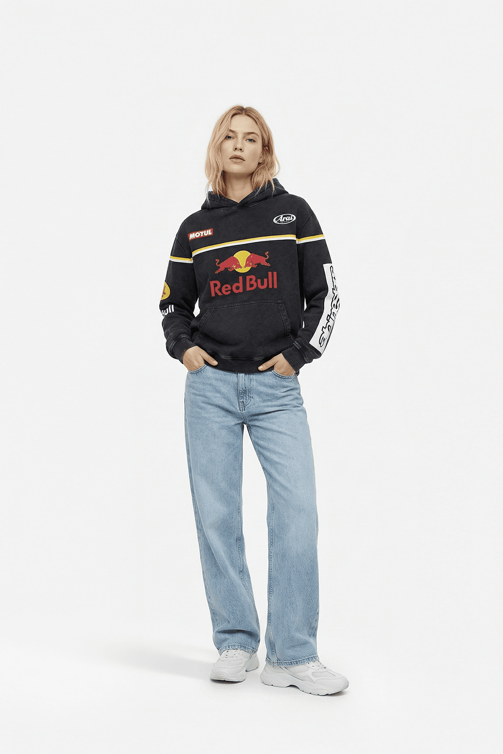 https://cdn.shopify.com/s/files/1/0998/4642/2866/files/red-bull-racing-oversized-hoodie-vintage-carbon-wash-5782458.png?v=1767982104